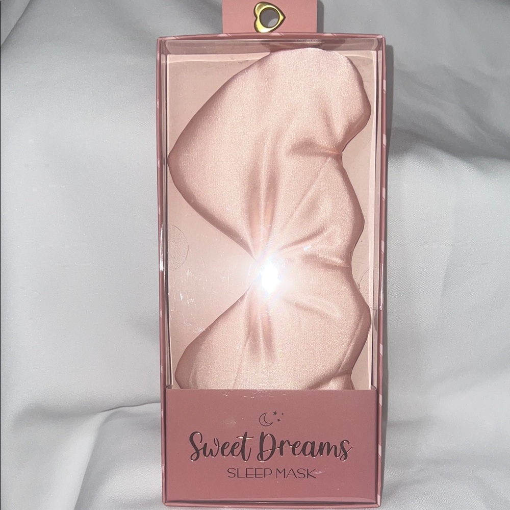 Sweet Dreams Blush Sleep Mask